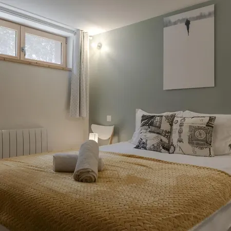 Pierre Belle - 80m2 - Grande Terrasse Et Jardin Appartement Chamonix